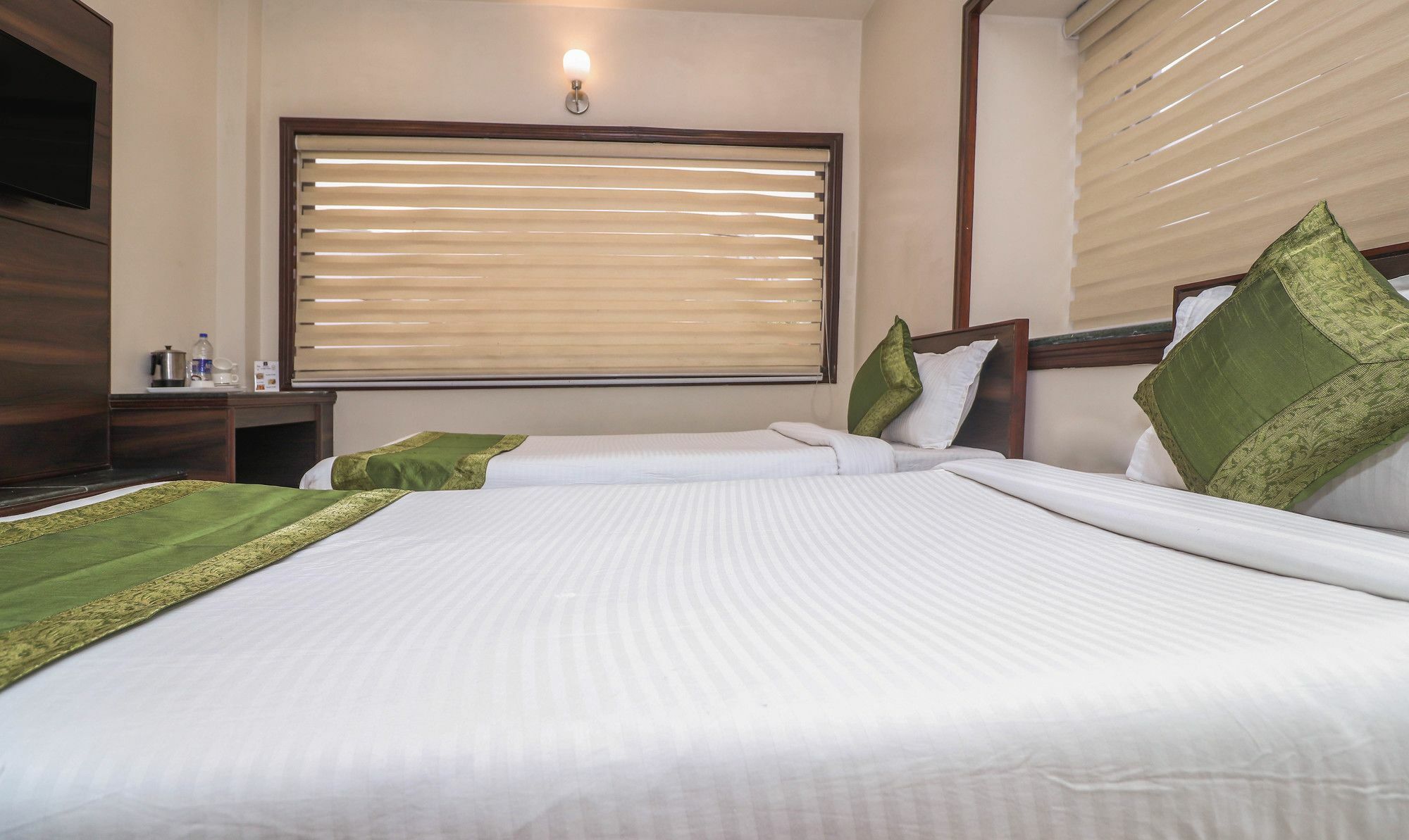 Capital O 8318 Beeu Guest House Liluah Экстерьер фото
